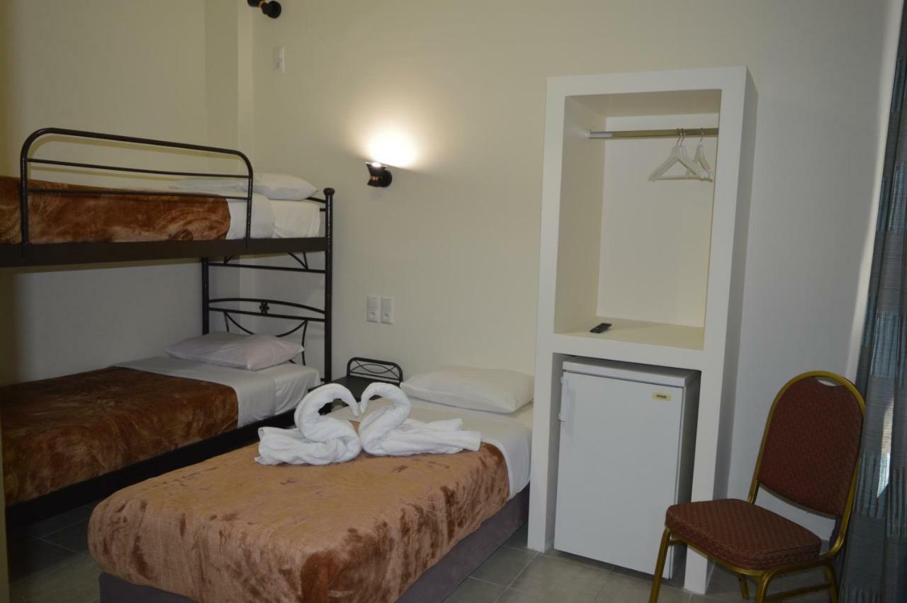 Hotel Apollonion 2*